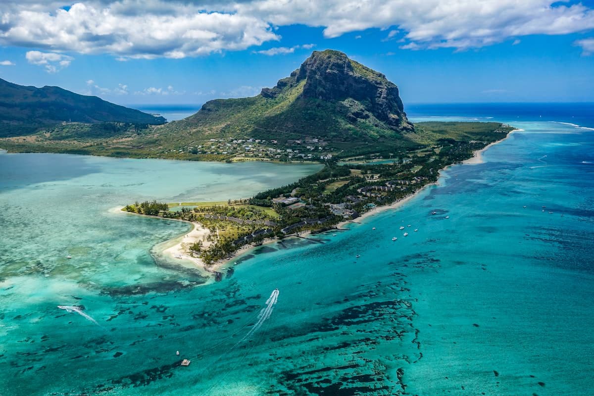 Tropical beach with turquoise waters, Mauritius